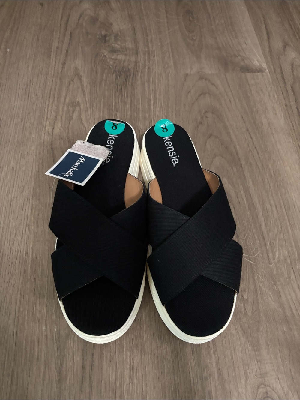 Kensie Black Crisscross Platform Slide Sandals Size 8